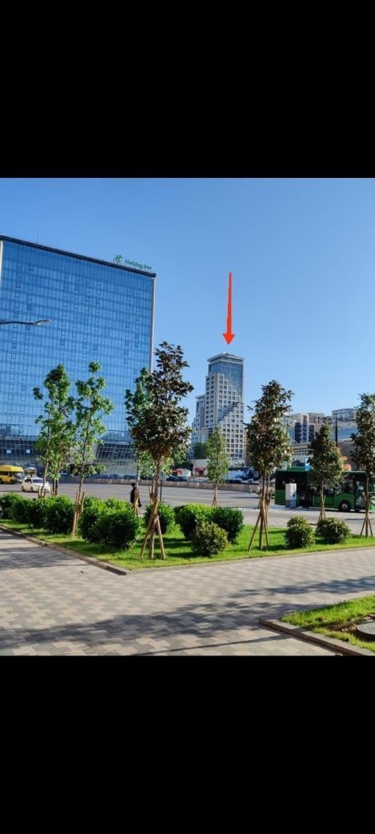Сдается 3 - Х Комнатная Квартира По Суточно В Центре Тбилиси Exteriér fotografie